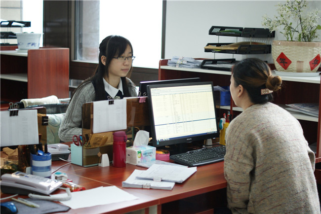 �T���L��